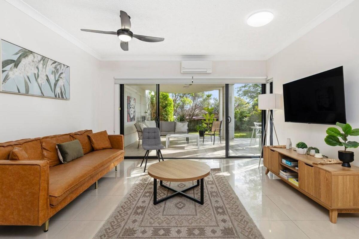 Apartment Garden 2bed X 2bath, Parking